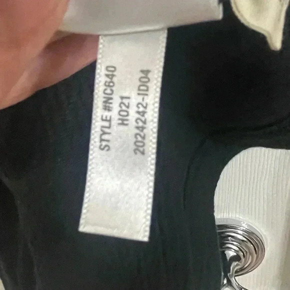 Madewell Pleated Statement-Sleeve Top in Black Size Extra Small - Picture 9 of 12